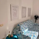 Casa Estia 아파트